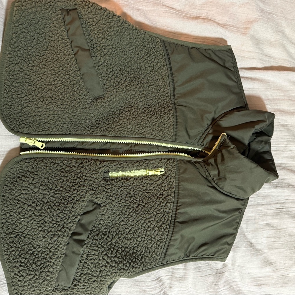 Old Navy Olive Green Quilted Sherpa Vest